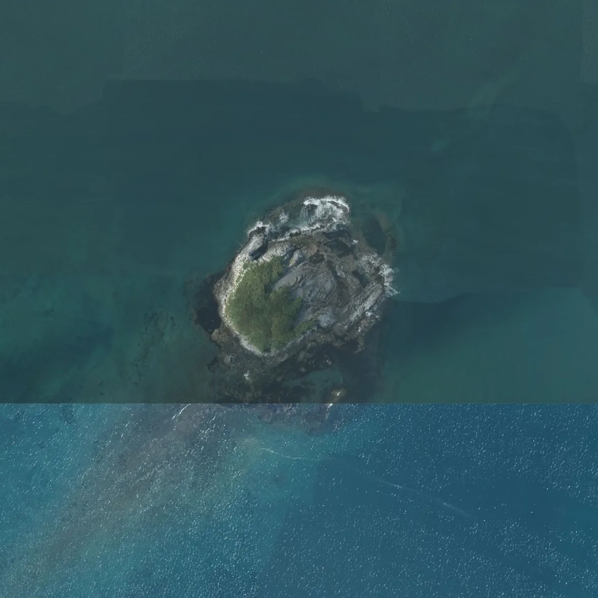 ゴメ島の航空写真