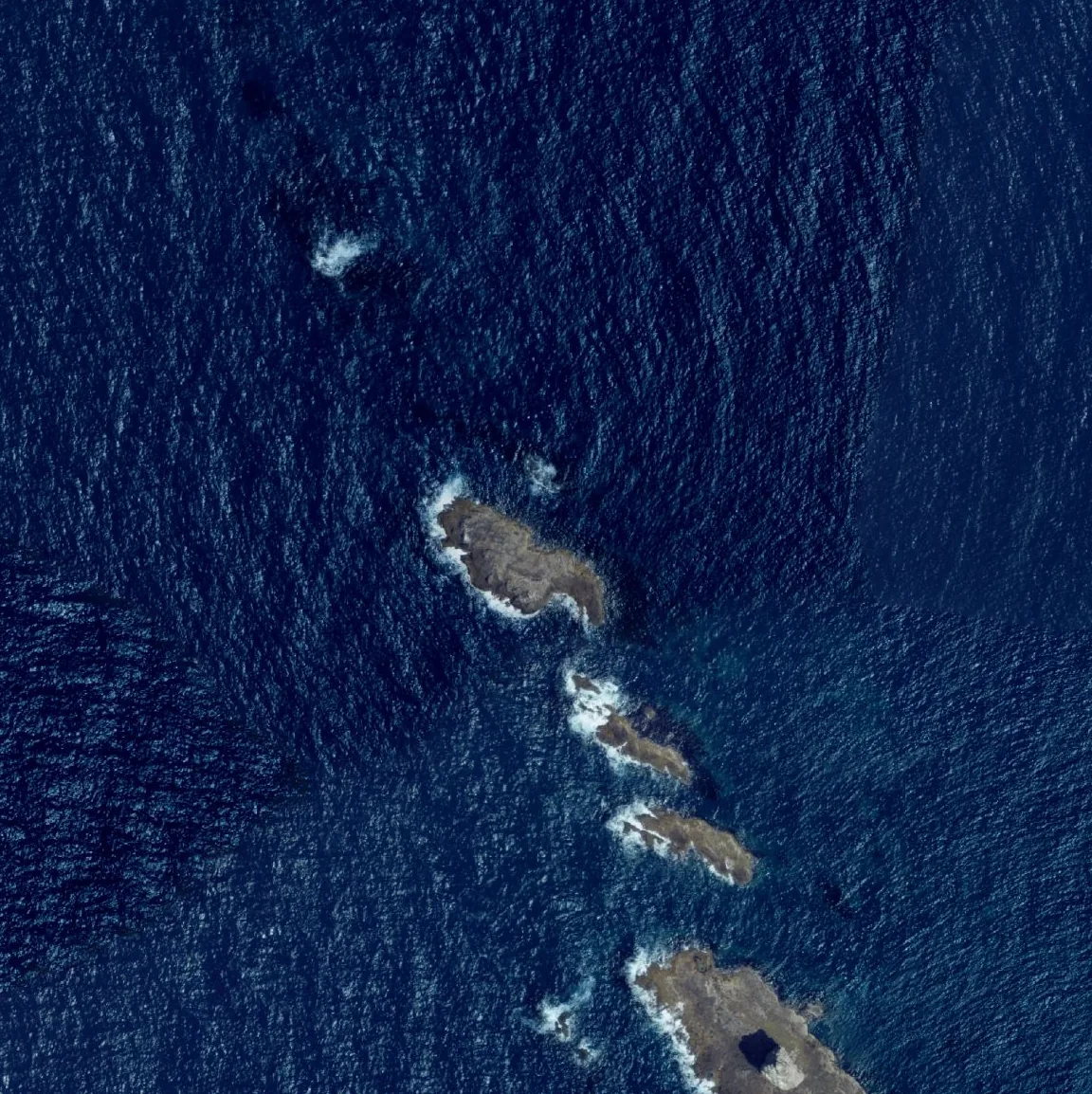メノコ岩の航空写真