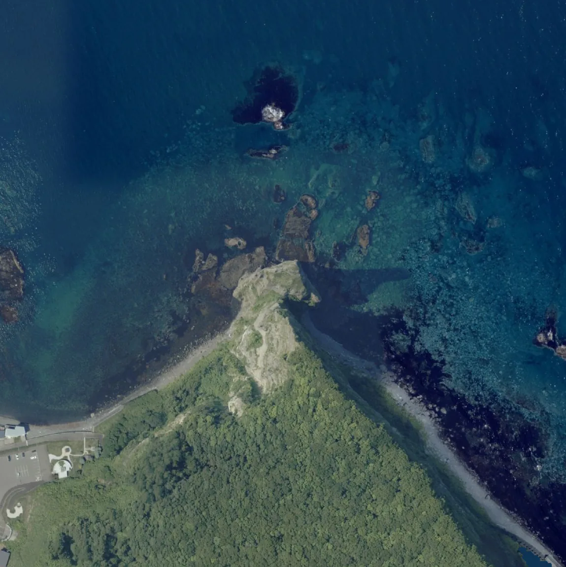 セタカムイ岩の航空写真