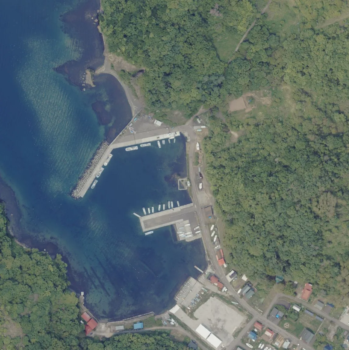 立岩の航空写真